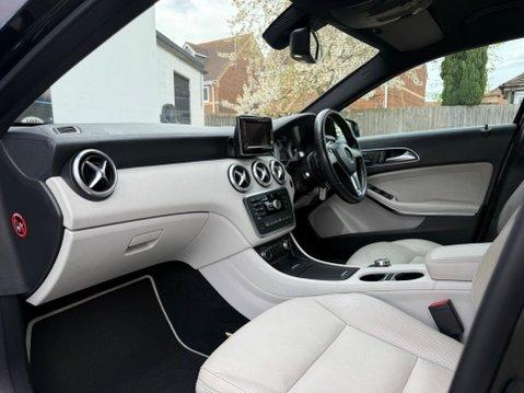 Mercedes-Benz A Class 1.8 A200 CDI BlueEfficiency Sport 7G-DCT Euro 5 (s/s) 5dr 57