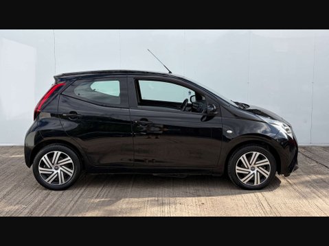 Toyota Aygo 1.0 Aygo X-Play TSS VVT-i 5dr 11
