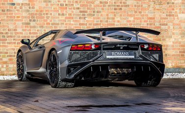 Lamborghini Aventador SV LP 750-4 Roadster 34