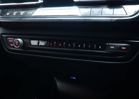 BMW 1 Series 1.5 118i M Sport (LCP) Hatchback 5dr Petrol DCT Euro 6 (s/s) (136 ps) 32