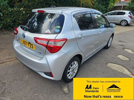 Toyota Yaris 1.5 VVT-h Icon Tech E-CVT Euro 6 (s/s) 5dr 54