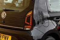 Volkswagen Up HIGH UP TSI 9