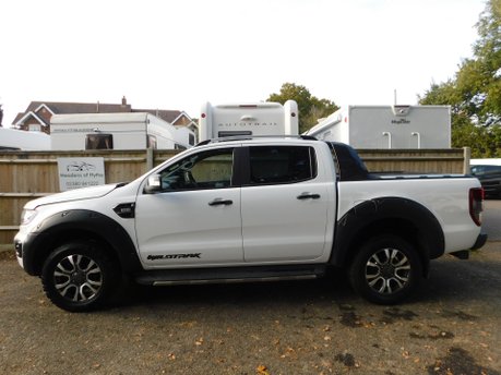 Ford Ranger WILDTRAK 3.2 V6 TDCI PICK UP 6SPD MANUAL 7