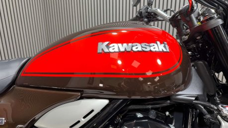 Kawasaki Z900 50TH ANNIVERSARY 2022 6K MOT OCTOBER 2027 900CC 21