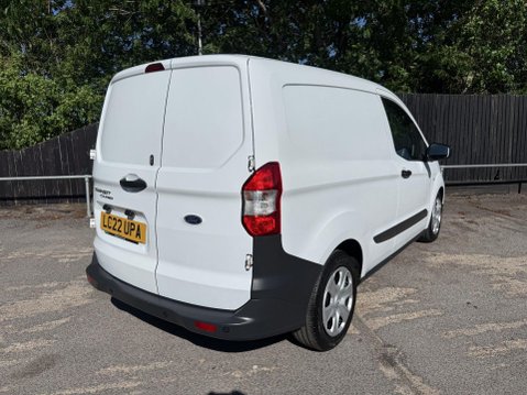 Ford Transit Courier TREND TDCI 9