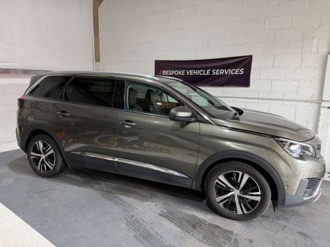 Peugeot 5008 1.5 5008 Allure Blue HDi S/S 5dr 9