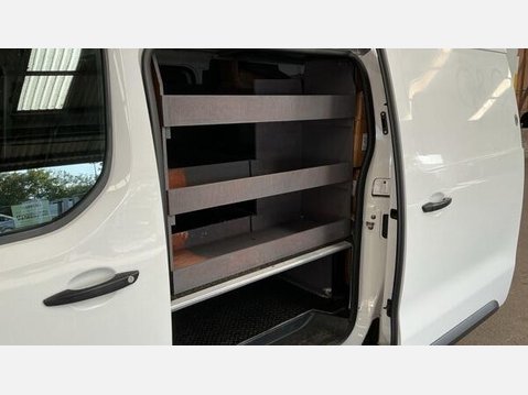 Peugeot Expert 1.6 BlueHDi 1000 Professional Standard Panel Van MWB Euro 6 6dr 13