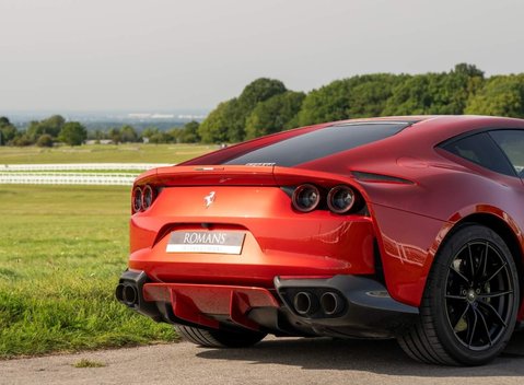 Ferrari 812 Superfast 8
