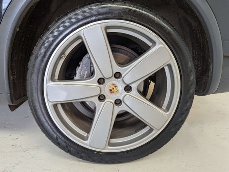 Porsche Cayenne 3.0 Cayenne V6 D Tiptronic S 4WD 5dr 27