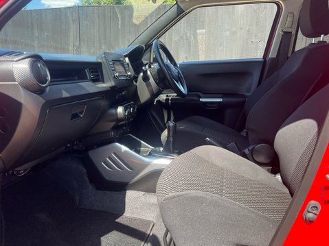 Suzuki Ignis SZ3 DUALJET MHEV 3