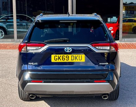 Toyota Rav4 2.5 RAV4 Dynamic HEV 4x2 CVT 5dr 64