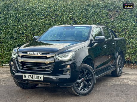 Isuzu D-Max V-Cross | AUTO | 1.9LT | AC | Sensors | Camera | Tow Bar|