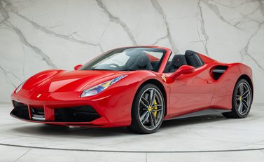 Ferrari 488 SPIDER 1