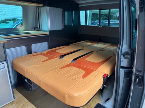 Volkswagen Transporter T32 TDI KOMBI HIGHLINE 4MOTION BMT 39