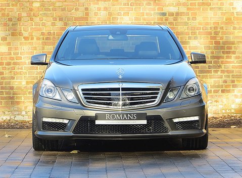 Mercedes-Benz E Class AMG 2