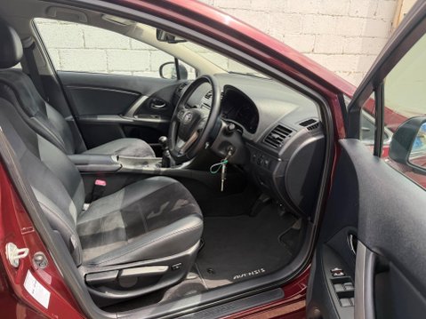 Toyota Avensis 2.0 D-4D Icon Business Edition Tourer Euro 5 5dr 57
