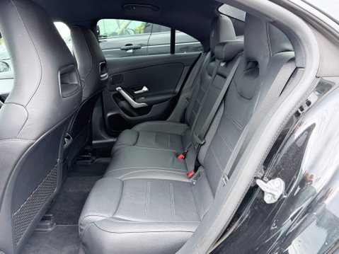Mercedes-Benz CLA Class 2.0 CLA 220 AMG LINE PREMIUM 12