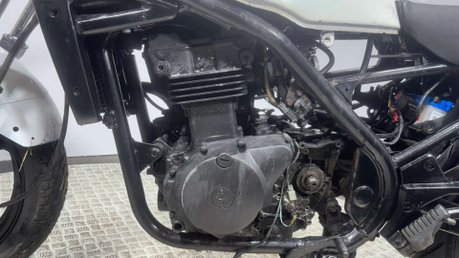 Kawasaki Er ER5 2000 SPARES OR REPAIR PARTS BIKE PROJECT BREAKER 500CC 23