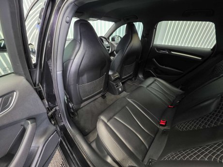 Audi S3 2.0 TFSI Black Edition Sportback 5dr Petrol S Tronic quattro Euro 6 (s/s) ( 24