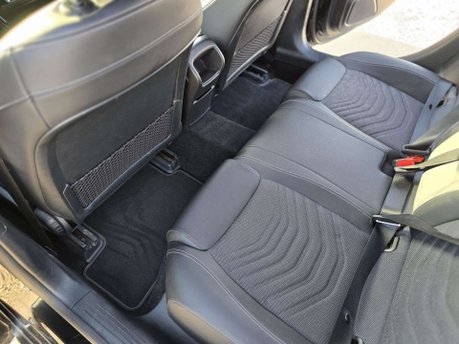 Mercedes-Benz A Class 1.5 A180d SE Hatchback 5dr Diesel 7G-DCT Euro 6 (s/s) (116 ps) 21