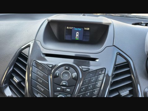 Ford Ecosport TITANIUM 25