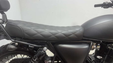 Mutt Mongrel 250 2018 NEW MOT ONLY 6K SCRAMBLER 250CC MODERN RETRO BIKE 7