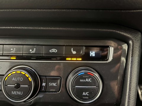 Volkswagen Tiguan 2.0 Tiguan R-Line TSi BlueMotion Technology 4Motion DSG 4WD 5dr 20