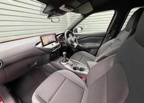 Nissan Juke N-CONNECTA DIG-T 114 BHP  11