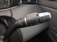 Land Rover Range Rover Evoque R-DYNAMIC S 25