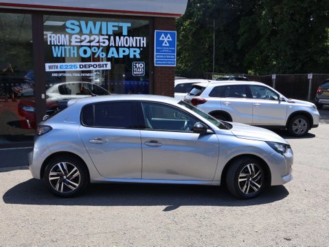 Peugeot 208 1.2 PureTech Allure Premium + EAT Euro 6 (s/s) 5dr 9