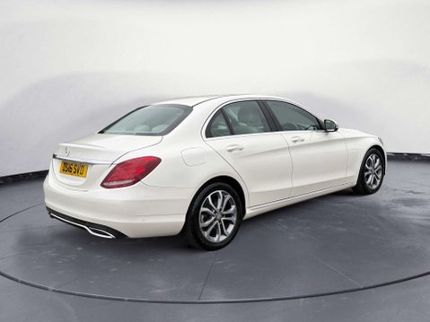 Mercedes-Benz C Class 2.0 C200 Sport Auto 4dr 5