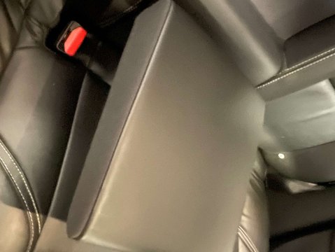 Volvo V40 1.5 V40 R-Design Edition T3 Auto 5dr 32