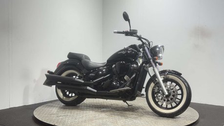 Suzuki Intruder 800 VL 2015 26K CUSTOM LOOKS MOT SERVICED CRUISER BIKE 800CC A2 2