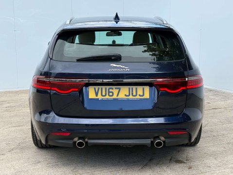 Jaguar XF 2.0 XF Portfolio D AWD Auto 4WD 5dr 14