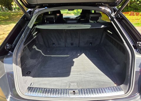 Audi Q8 3.0 Q8 S Line 50 TDI Quattro Auto 4WD 5dr 20