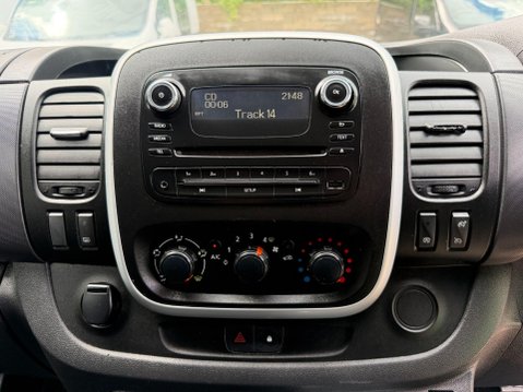 Vauxhall Vivaro 1.6 CDTi 2900 BiTurbo ecoFLEX Sportive Panel Van 5dr Diesel Manual L2 H1 Eu 25