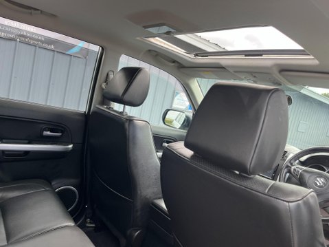 Suzuki Grand Vitara 2.4 VVT SZ5 4WD Euro 5 5dr 30