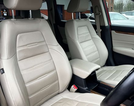 Honda CR-V 2.0 CR-V SR i-MMD CVT 4WD 5dr 61