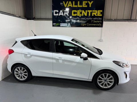 Ford Fiesta 1.0T EcoBoost Titanium Euro 6 (s/s) 5dr 5