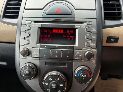 Kia Soul 1.6 Shaker Euro 4 5dr 26