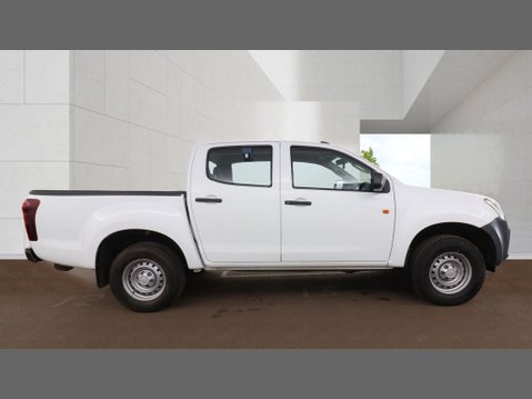 Isuzu D-Max Utility | 1.9 LT | Double Cab | Tow Bar | Air Con | EURO 6 | NO VAT 3