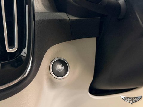 Volvo XC40 1.5 T3 Inscription Auto Euro 6 (s/s) 5dr 61