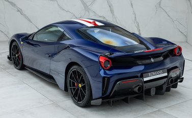 Ferrari 488 Pista 12