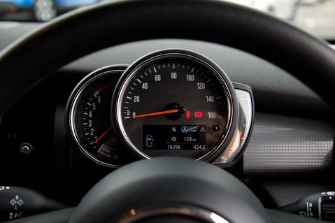 Mini Hatch COOPER CLASSIC 14
