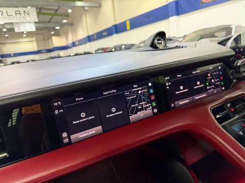 Porsche Taycan Performance Plus 93.4kWh Turbo S Saloon 4dr Electric Auto 4WD (761 ps) 72