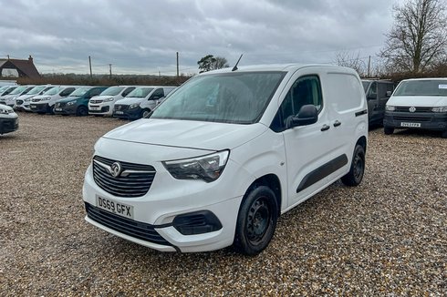Vauxhall Combo SWB L1H1 2300 Sportive Air Con Sensors EURO 6 NO VAT
