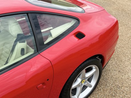 Ferrari 550 MARANELLO 31