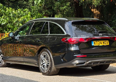 Mercedes-Benz E Class 2.0 E 300 AMG LINE Advanced E Auto 5dr 5