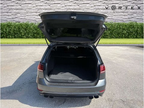 Volkswagen Golf 2.0 Golf R TSi Semi-Auto 4WD 5dr 16