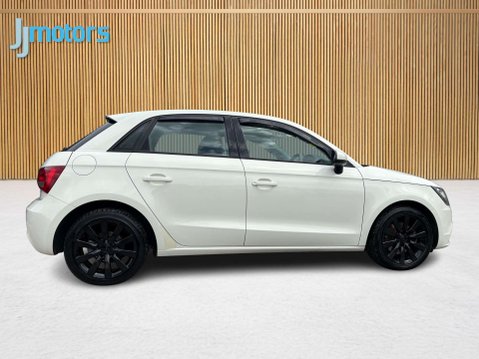 Audi A1 1.6 TDI Sport Sportback 5dr Diesel Manual Euro 5 (s/s) (105 ps) 5